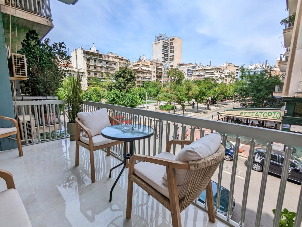 Victroria Grand Palace Apartment Atene Esterno foto