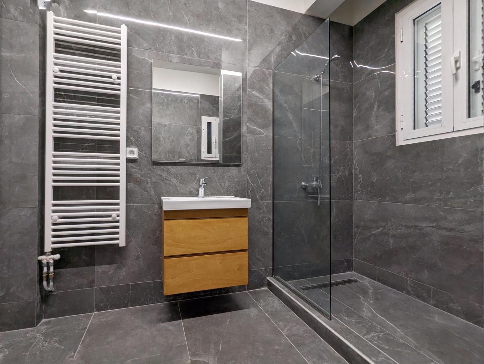 Victroria Grand Palace Apartment Atene Esterno foto