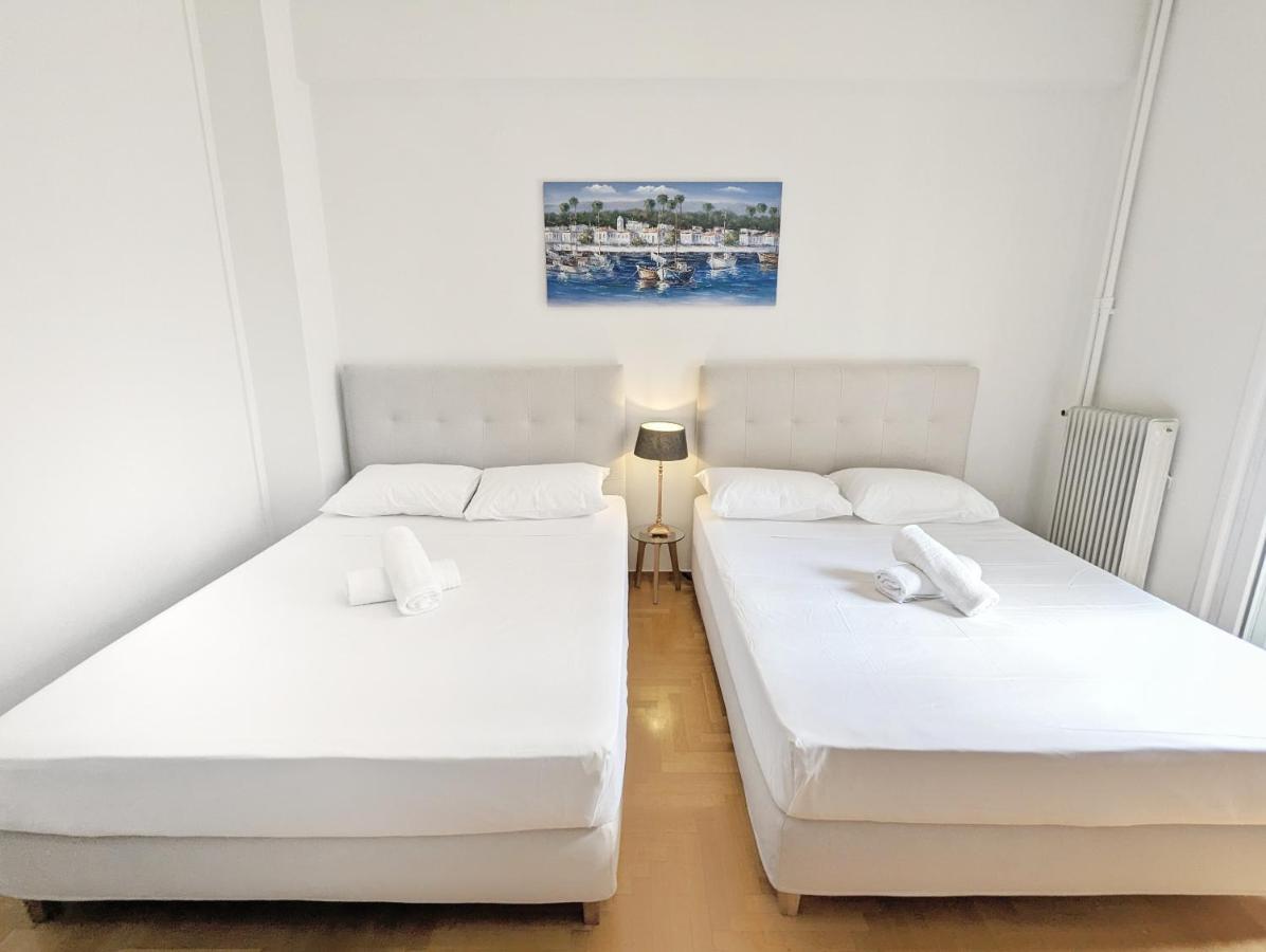 Victroria Grand Palace Apartment Atene Esterno foto