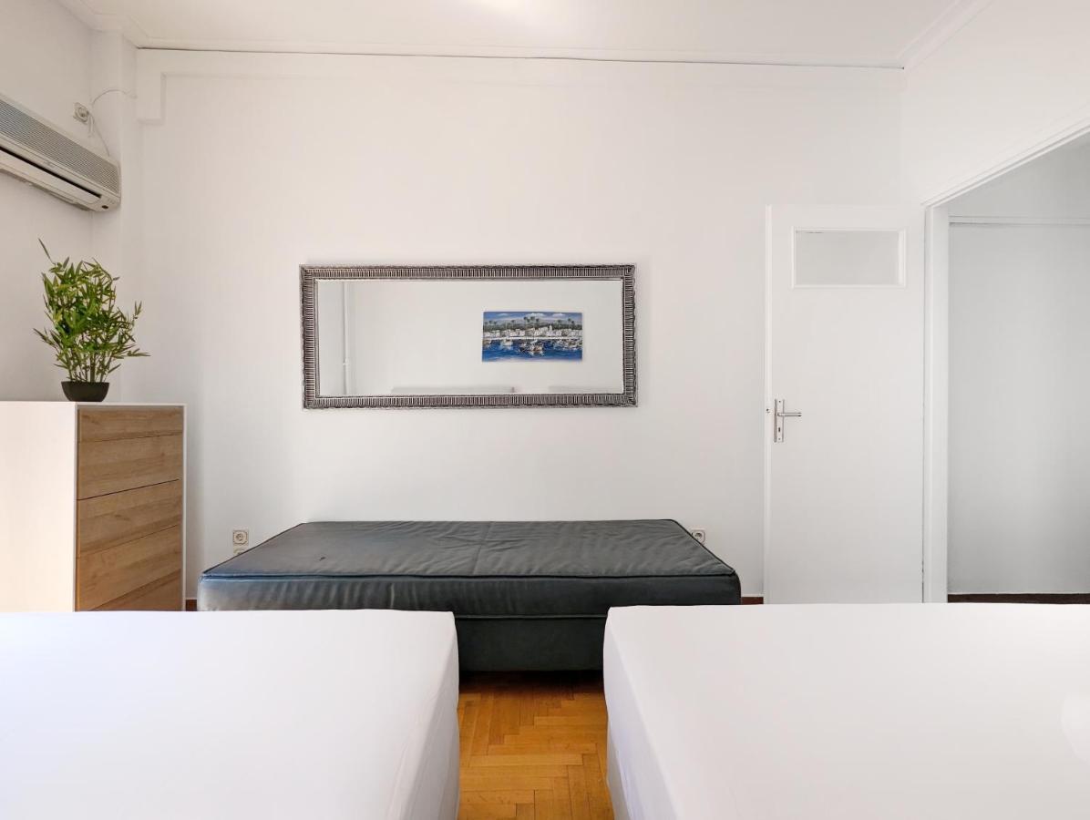 Victroria Grand Palace Apartment Atene Esterno foto