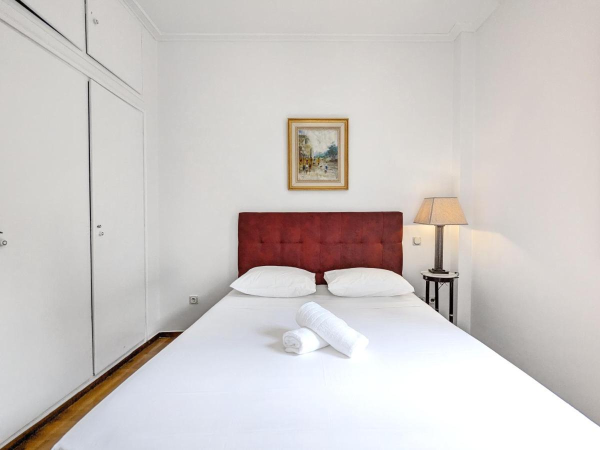 Victroria Grand Palace Apartment Atene Esterno foto
