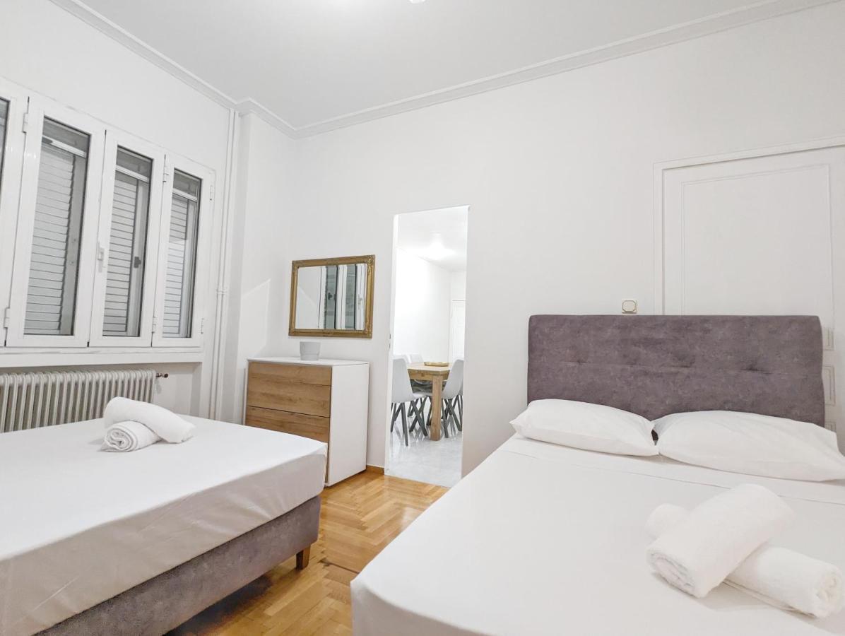 Victroria Grand Palace Apartment Atene Esterno foto