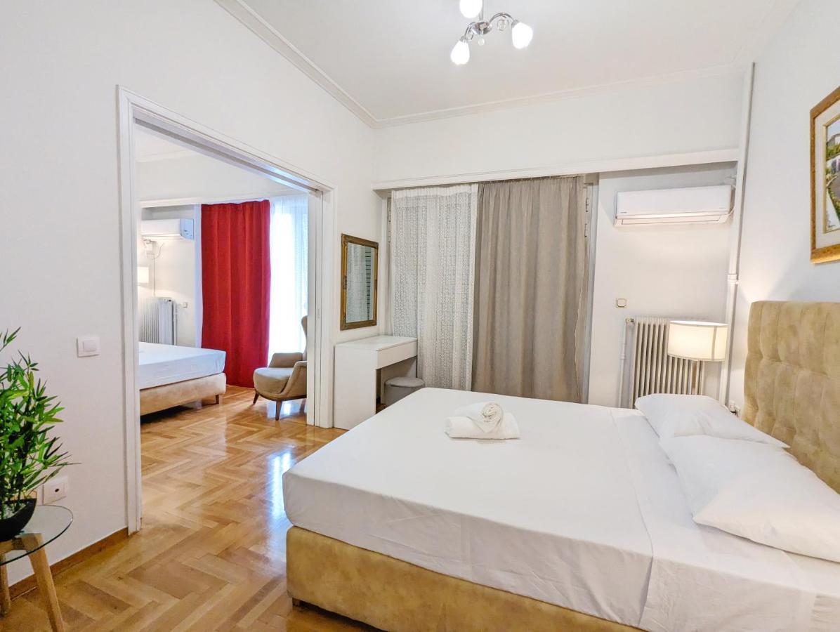 Victroria Grand Palace Apartment Atene Esterno foto